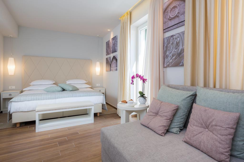 Balatura The Fine Bed&Breakfast Split Eksteriør billede